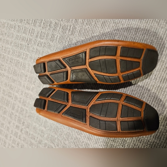 Ferragamo drivers, brown/khaki, 10EE, like new - Picture 2 of 6